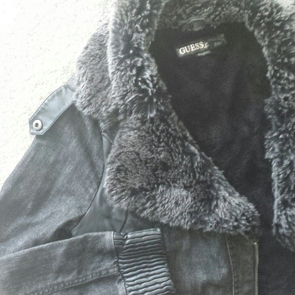 *SOLD* GUESS Jacket, dark grey denim & faux fur - Picture 3 of 4