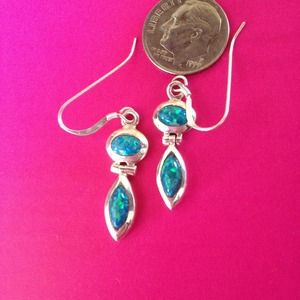 ❤️PRETTY FIRE OPAL EARRINGS❤️✌️