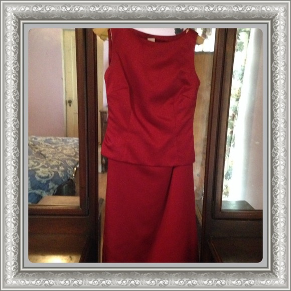 Gorgeous Cranberry Red 2 piece formal dress