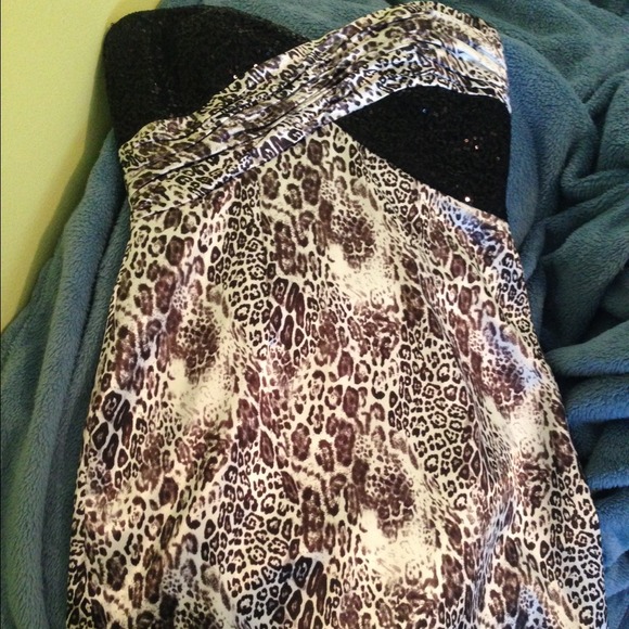 Black and cheetah print dress