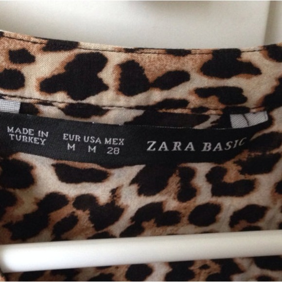 💜💜💜SOLD💜💜💜💜Zara animal print top - Picture 2 of 4