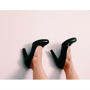 Nine West chocolate brown chunky heeled pumps