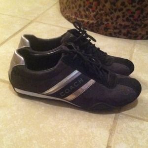 Black Coach tennis shoes