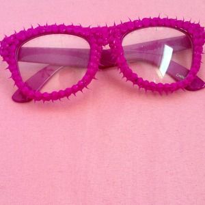 Spiky glasses