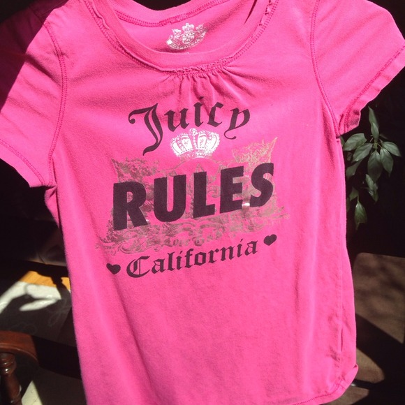 Pink Juicy Couture T- Shirt💖🎀