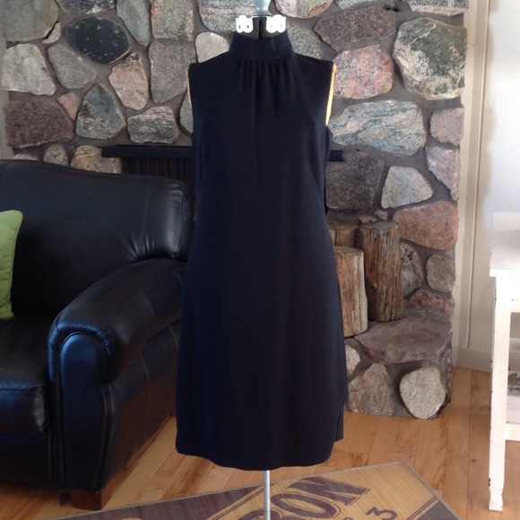 Black sleeveless dress-R 02514