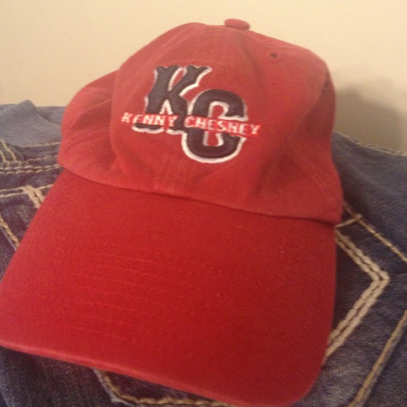 Kenny Cheney. Red ball cap