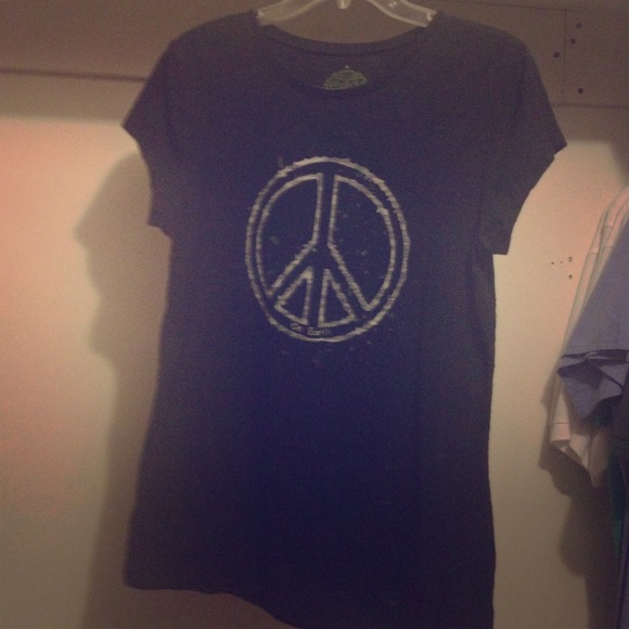Black soft t shirt peace!!!