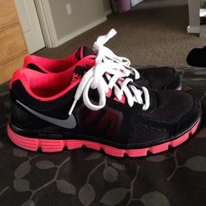 Bundle - Nike Running Shoes and Old Navy Skirt