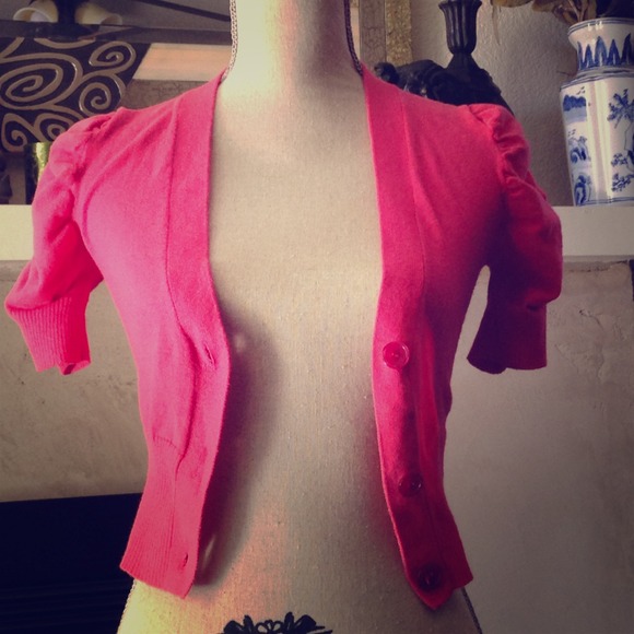 🔴sold🔴Cropped cardigan