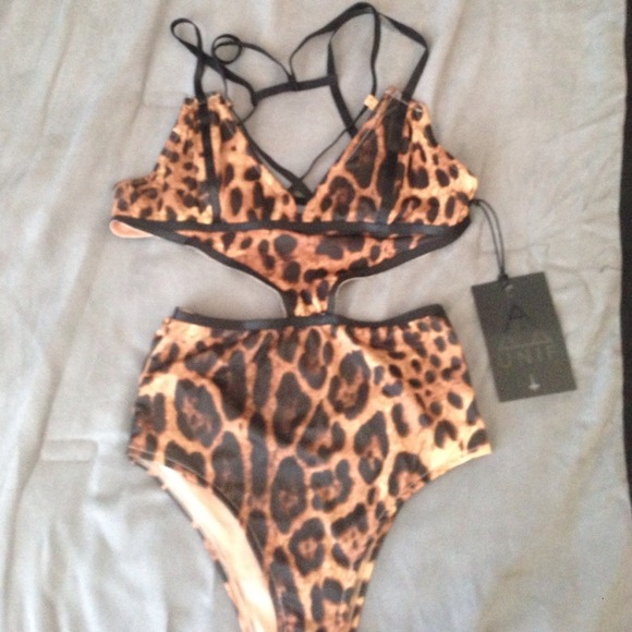 Sold on EBAYUnif oh dang - Picture 2 of 3