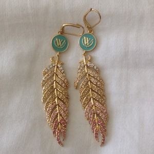 SOLD ❤️❤️❤ EARRINGS bundled with necklace