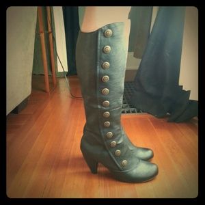 Black boots with gold buttons NWOT- reduced big!!!