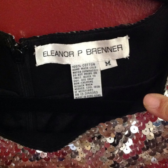 Silver Sequins Dress - Picture 4 of 4