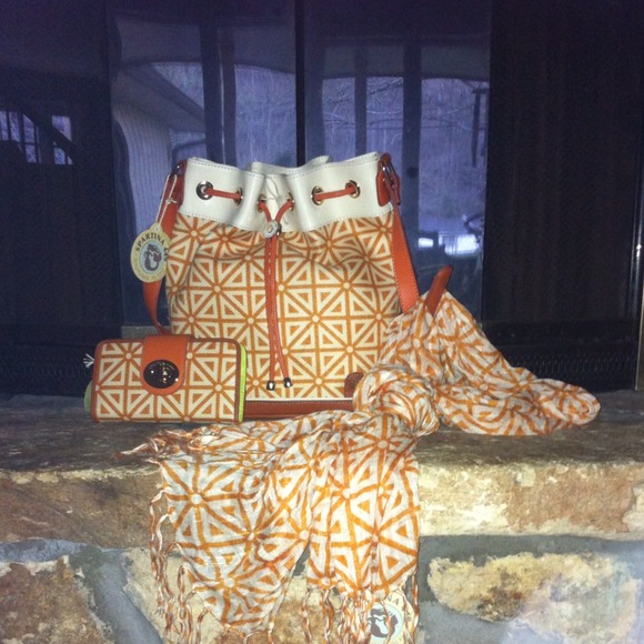 Purse with matching scarf. Wallet NOT included.