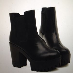 Women's chunky thick heels ankle boots