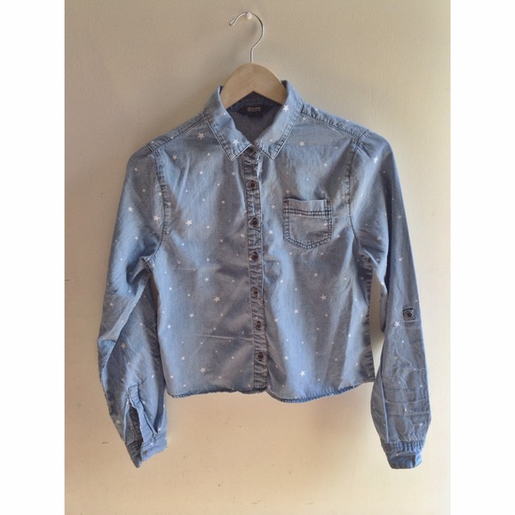 Charlotte Russe Blue Cropped-Tee w/Star Pattern