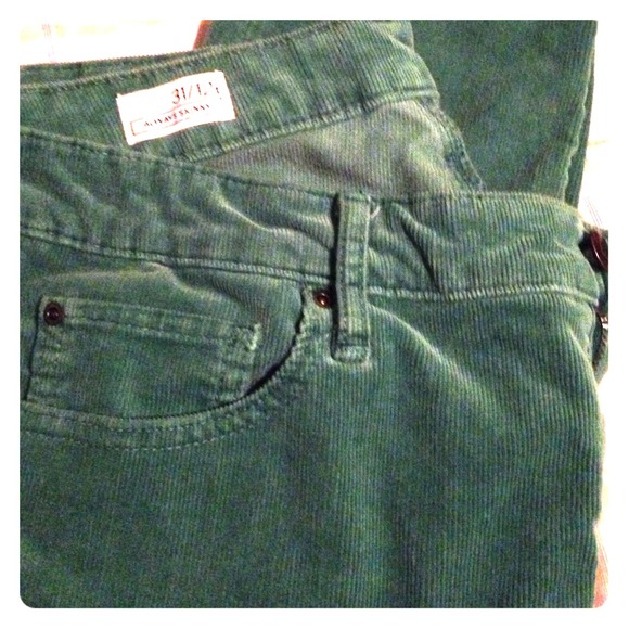 Kelly green skinny cords