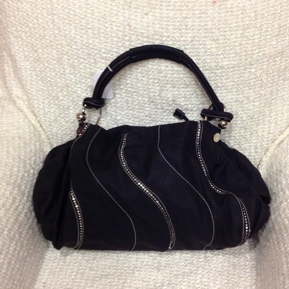 Black Purse. Rime stone accent