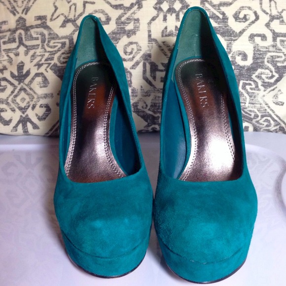 BAKERS Suede Stiletto Platform Pumps - Picture 4 of 4