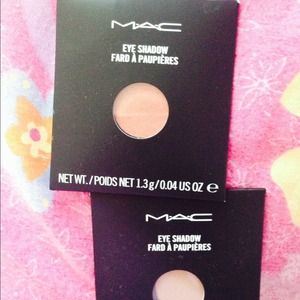Mac eyeshadows kid and expensive pink