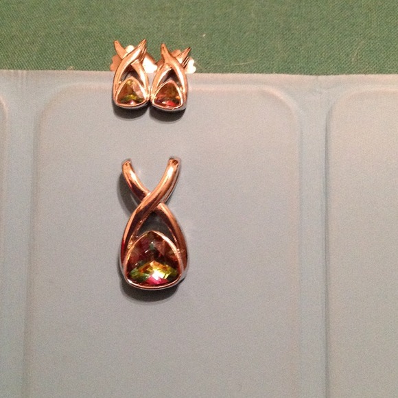 Matching earrings and slide