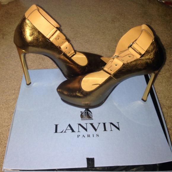 Gold Metallic Lanvin Pumps