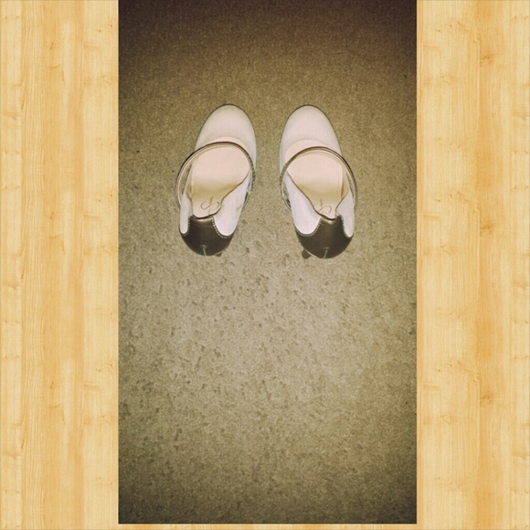 πππHP 7/23 Three toned suede heelsπππ - Picture 4 of 4