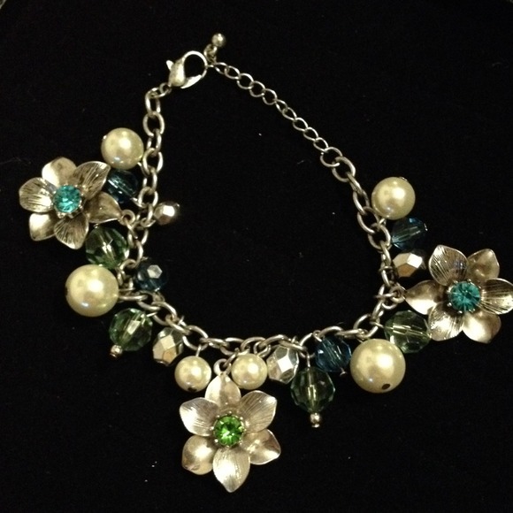 Garden Gate- Premier Designs bracelet