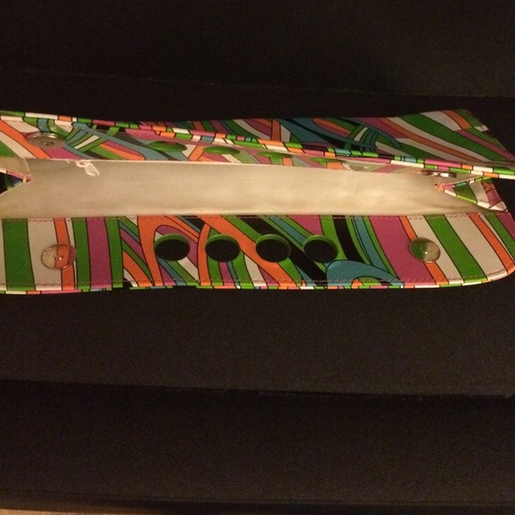 Handbag - Picture 2 of 2