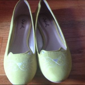 Yellow "Cat" Flats size 6.5