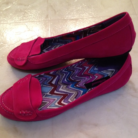 Bright pink flats! New without