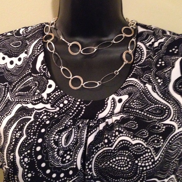 Liz Claiborne Top