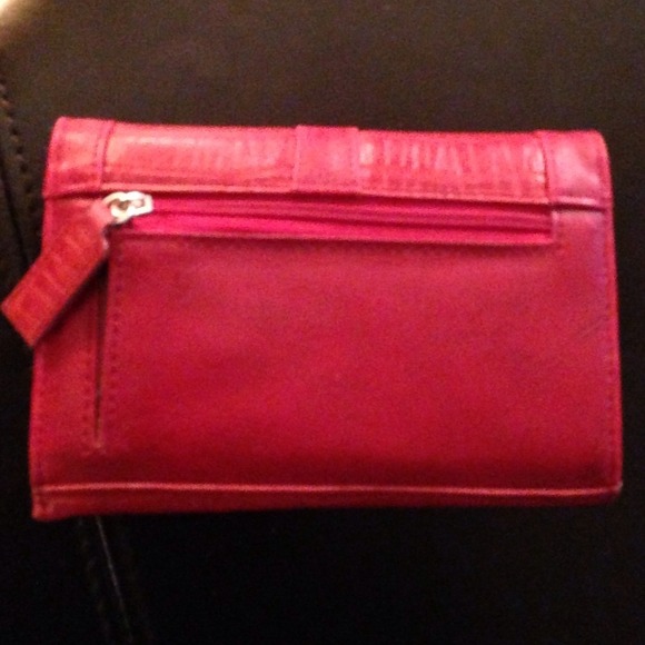 Red wallet - Picture 4 of 4