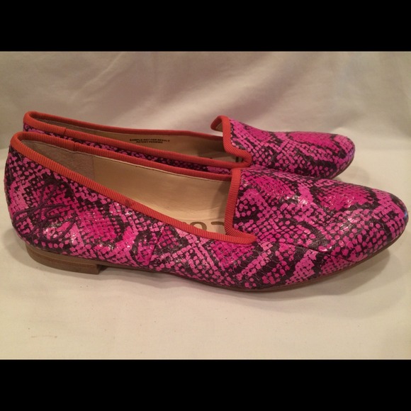 Shoes - Picture 2 of 2