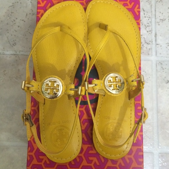 $$$❌❌❌ SOLD SOLD SOLD ❌❌❌$$$$ Tory Burch Ali Thong
