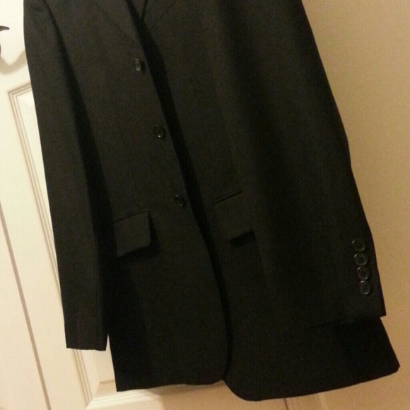 Perry Ellis Suit - Picture 2 of 4
