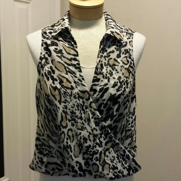 Leopard Print High-Low Bebe Sleeveless Top