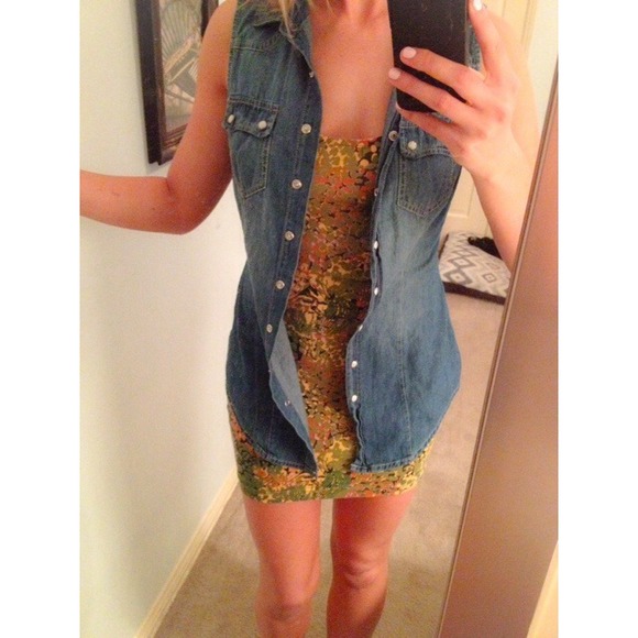 Waist-length Jean Vest