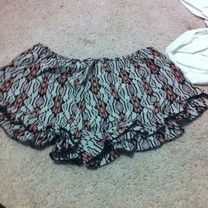 Brandy Melville vodi shorts