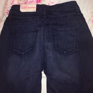 High waisted skinny jeans