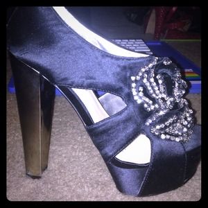 *REDUCED* H by Halston shoes