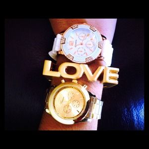 2watch bundle