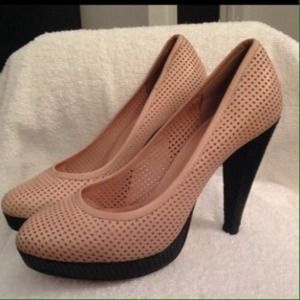 Rebecca Minkoff Mesh Leather Heels 💕