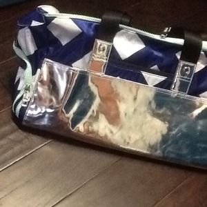 Lululemon sea wheeze exclusive duffel bag. Limited