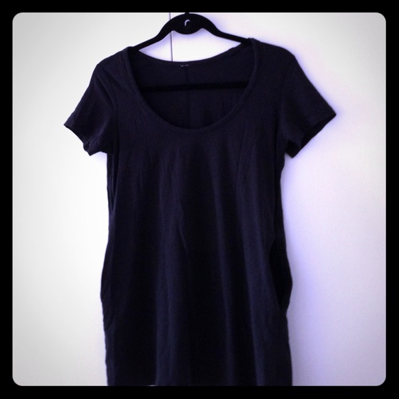LuluLemon original track tee