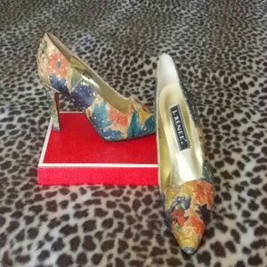 J.Renee Pumps sz 6.5