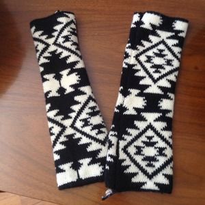 Forever 21 arm warmers