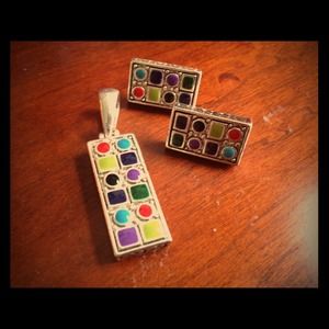 Earrings and pendant