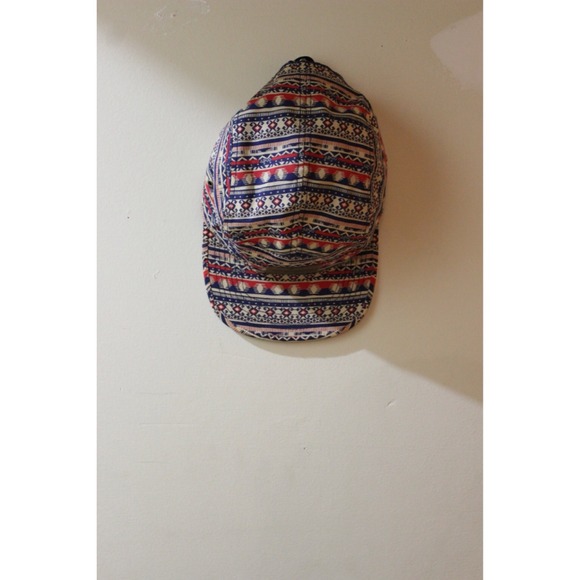 ⛔T R A D E D⛔Obey tribal snap back